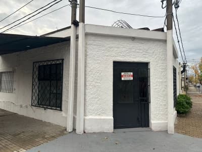 Local comercial en buen punto comercial