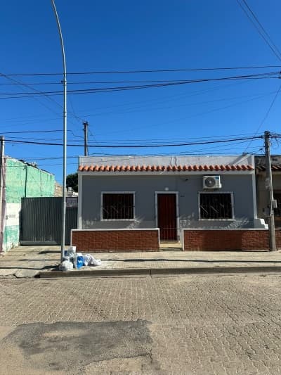 Casa grande y cómoda bien ubicada